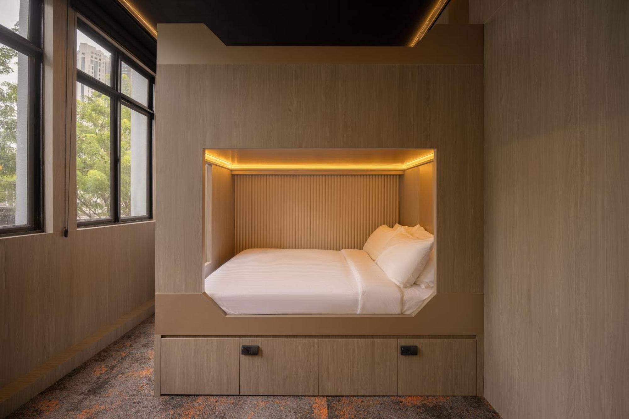 Cube Social Boutique Capsule Hotel At Boat Quay Singapur Zewnętrze zdjęcie