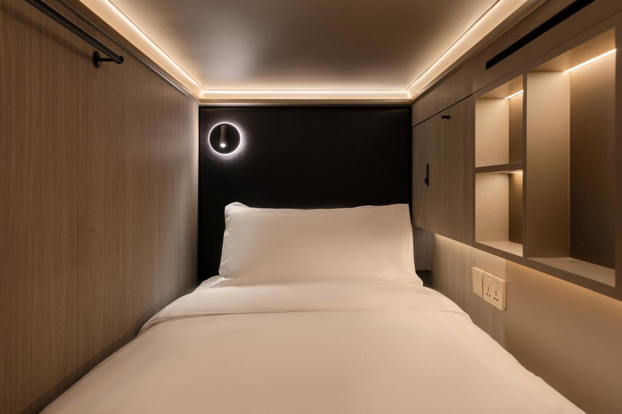 Cube Social Boutique Capsule Hotel At Boat Quay Singapur Zewnętrze zdjęcie